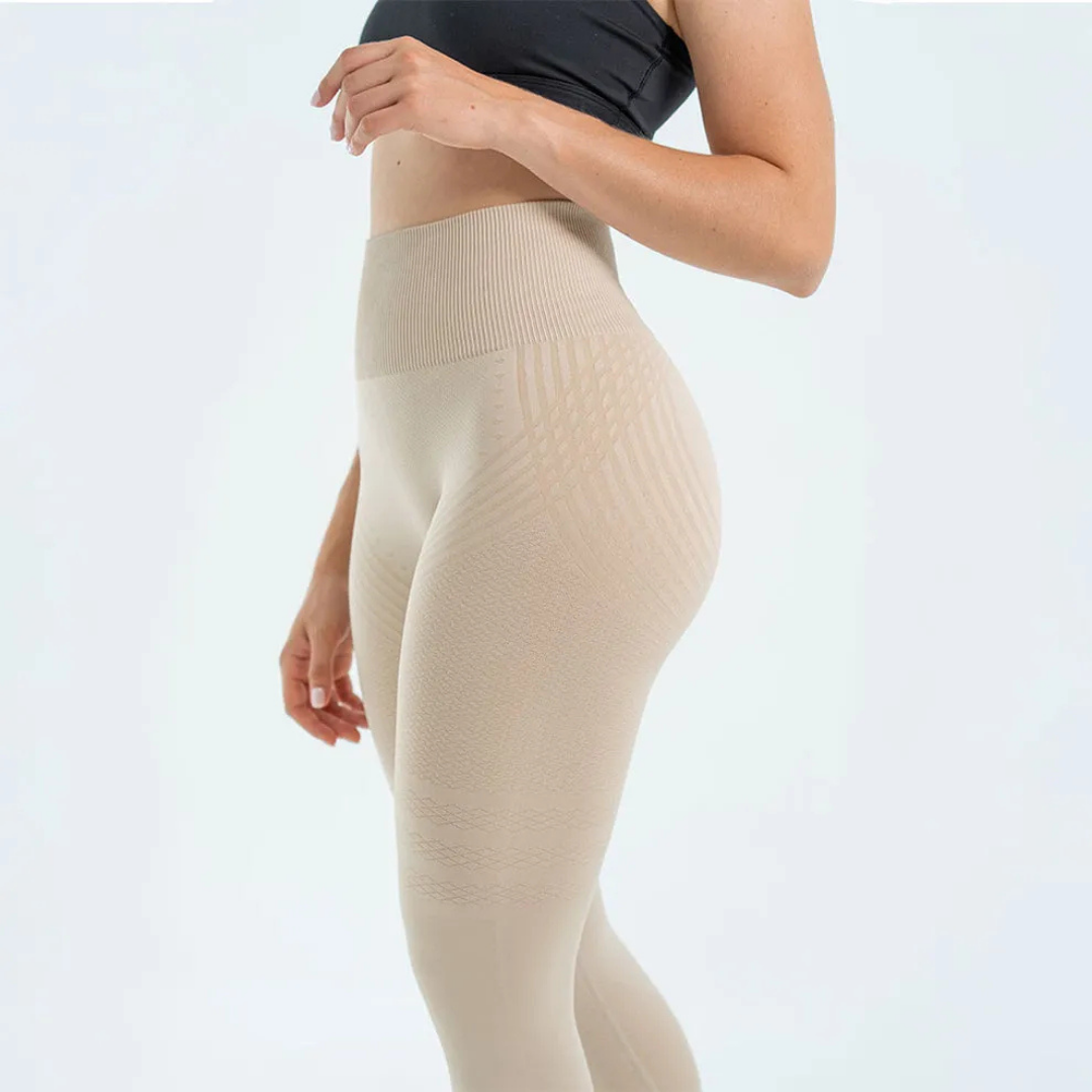 Modelujące Legginsy – Zmień swoją sylwetkę bez wysiłku